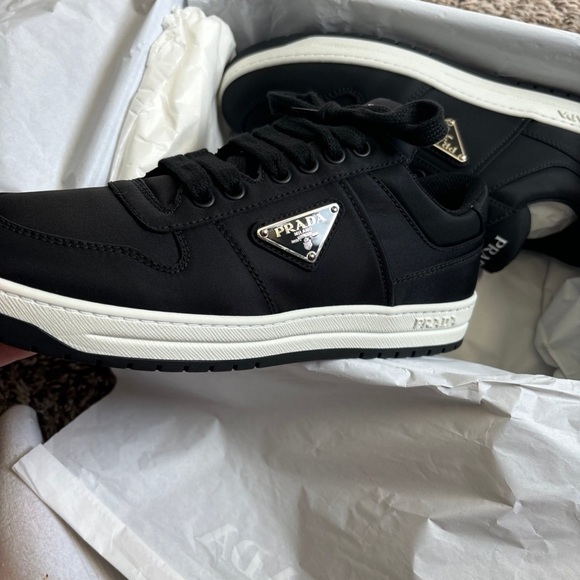 Prada Re-Nylon sneakers - Picture 2 of 4